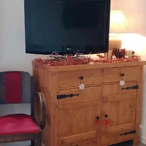 https://studio-avec-jardin-au-pied-du-revard-dans-villa.hotels-rhonealpes.com